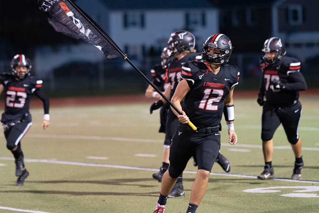 Lutheran West Longhorns football team