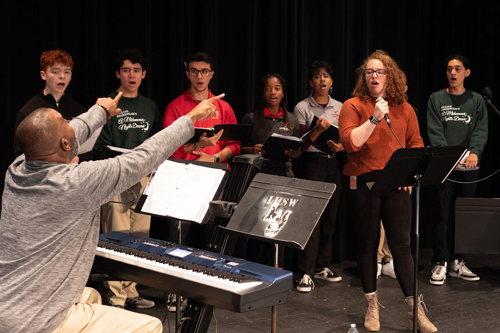 Lutheran West students in vocal music class